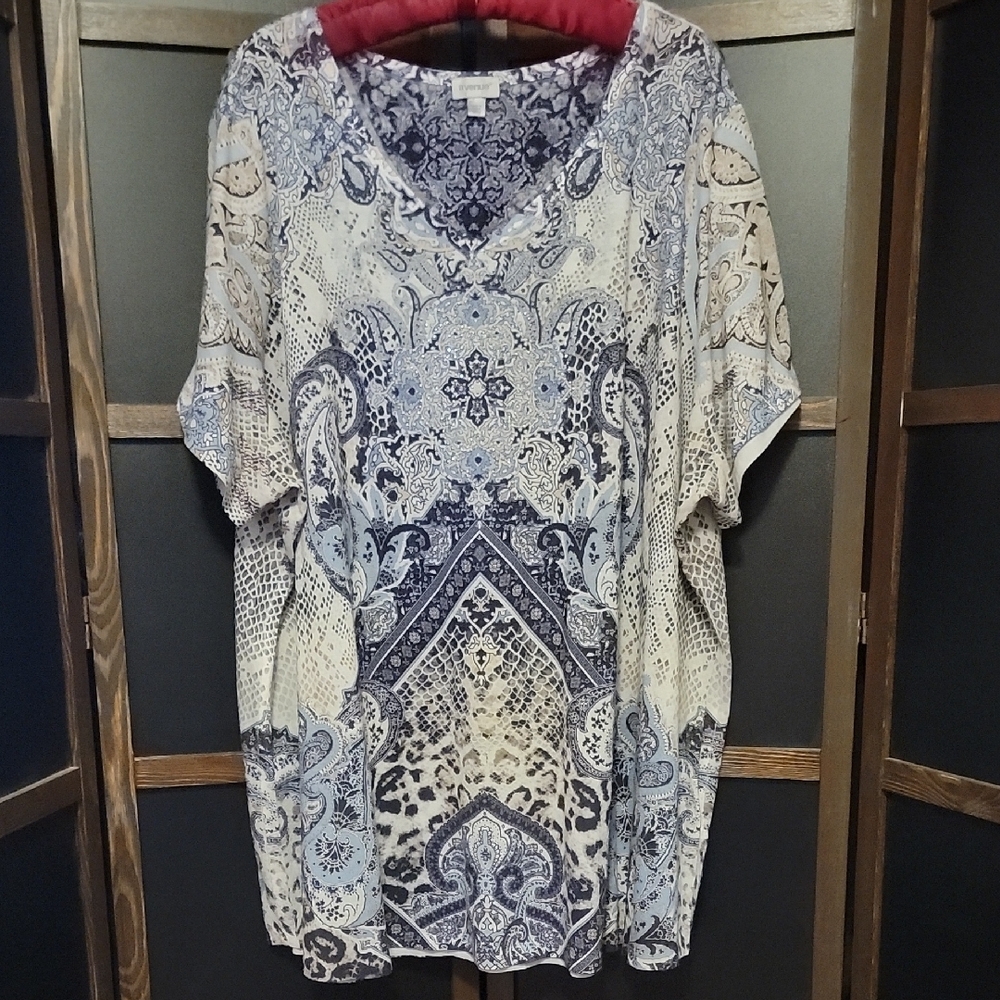 Avenue Blue and Cream Patterned Blouse